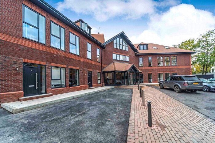 1 Bedroom Flat To Rent In Mulberry House, Carey Road, Wokingham, Berkshire, RG40