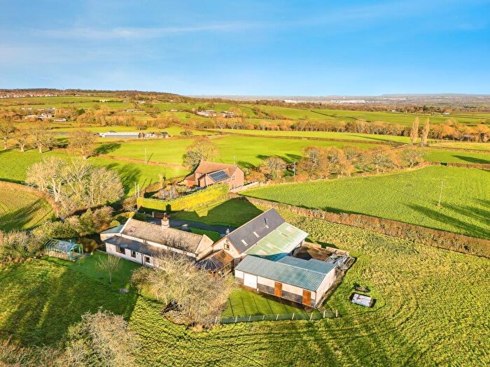 4 Bedroom Barn Conversion For Sale In Platt Lane, Penyffordd, Chester, Flintshire, CH4