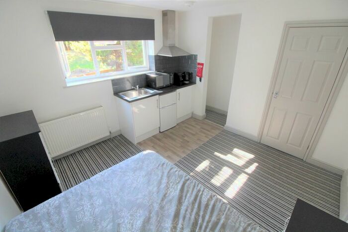 1 Bedroom Studio To Rent In Watergall, Bretton, Studio, PE3