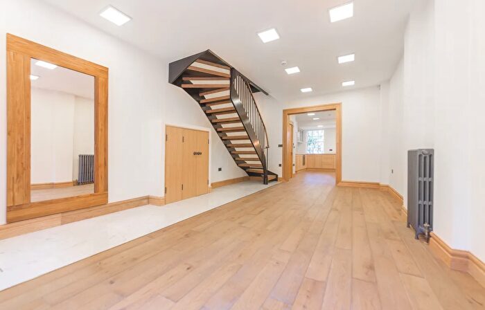 5 Bedroom Town House To Rent In Romney Street, London, SW1P
