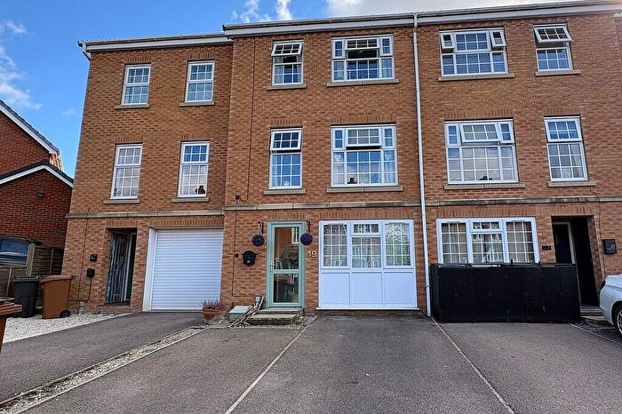4 Bedroom Town House For Sale In Fleming Drive, Melton Mowbray, LE13