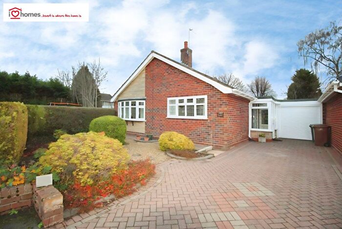 2 Bedroom Detached Bungalow To Rent In Canning Close, Walsall, WS5