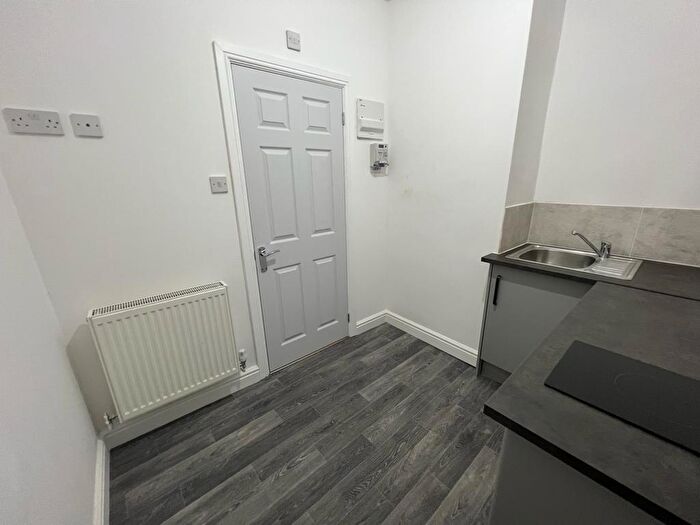 Studio To Rent In Alfreton Road, Nottingham, Nottinghamshire, NG7