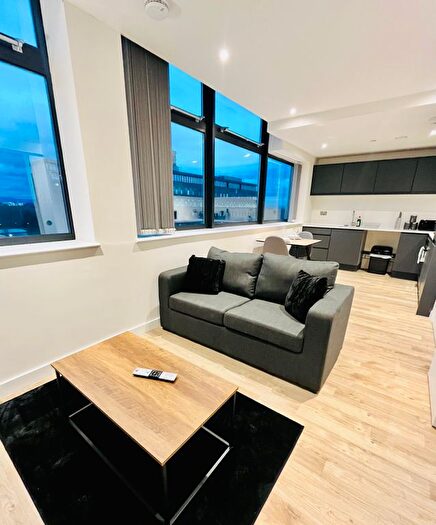 1 Bedroom Flat To Rent In Seymour Grove, Old Trafford, Manchester, M16