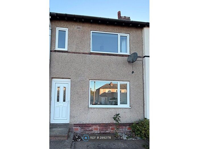 2 Bedroom Terraced House To Rent In Lindley Avenue, Huddersfield, HD3