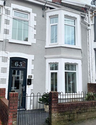 3 Bedroom Terraced House For Sale In Princes Avenue, Caerphilly, Caerphilly, CF83