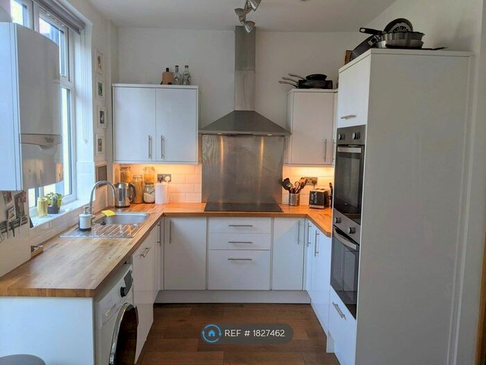 3 Bedroom Terraced House To Rent In Ladysmith Avenue, London, E6