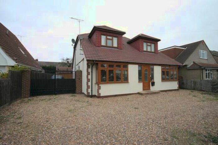 5 Bedroom Detached House To Rent In Staines Road West, Ashford, TW15