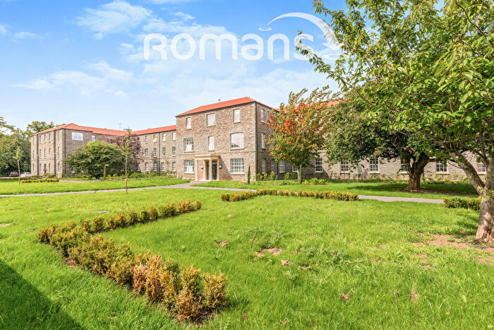 2 Bedroom Flat To Rent In Captains House, Captains Garden, Bristol, BS16
