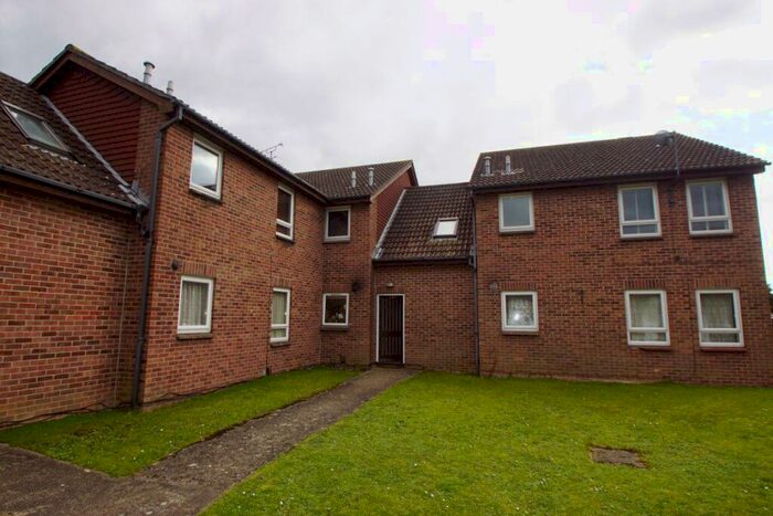 Studio To Rent In Bramber Court, SL1