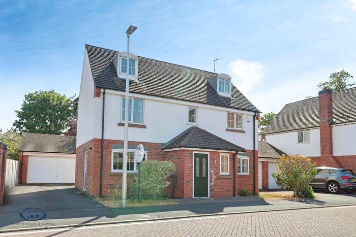 5 Bedroom Detached House For Sale In Sunnymill Drive, Sandbach, CW11