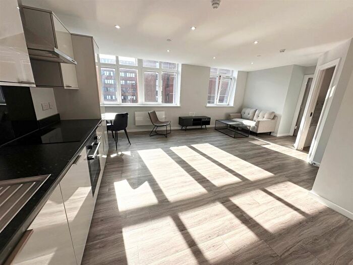 1 Bedroom Flat To Rent In All Six House, Derby Square, Liverpool, L2