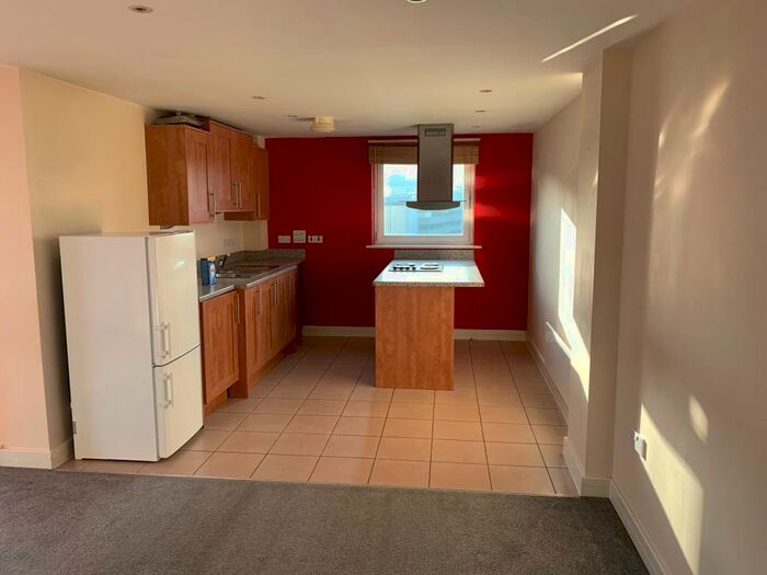 2 Bedroom Apartment To Rent In Woking, Surrey, GU21