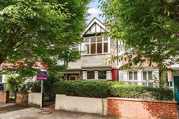 3 Bedroom Terraced House For Sale In Bernard Avenue, London, W13