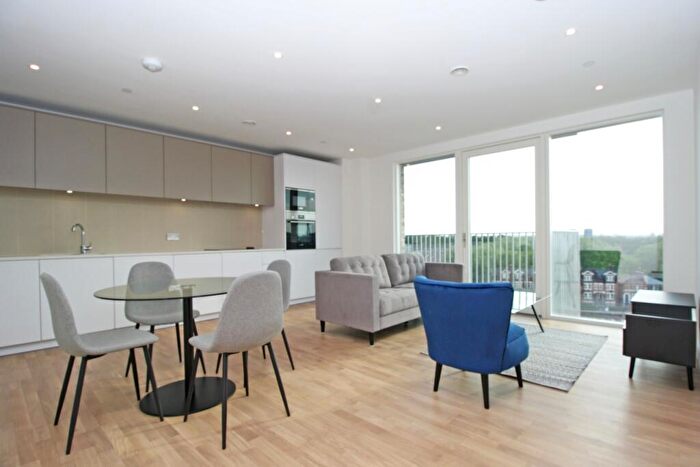 1 Bedroom Flat To Rent In Kingwood Apartments, Deptford Landings, Waterline Way, Deptford, London, SE8
