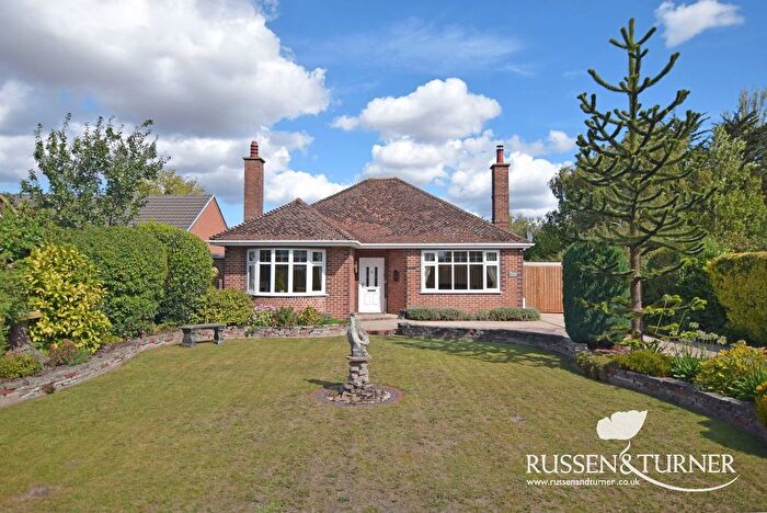 4 Bedroom Bungalow For Sale In Clenchwarton Road, West Lynn, PE34
