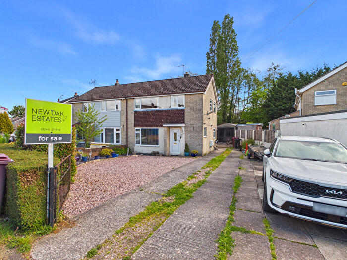 3 Bedroom Semi-Detached House For Sale In Windermere Road, Clay Cross, S45