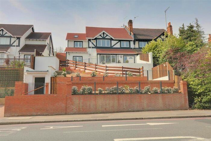 1 Bedroom Flat To Rent In Banstead Road, Purley, CR8