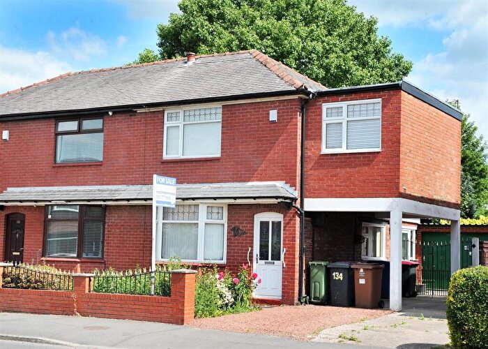 3 Bedroom Semi-Detached House For Sale In Lords Street, Cadishead, M44