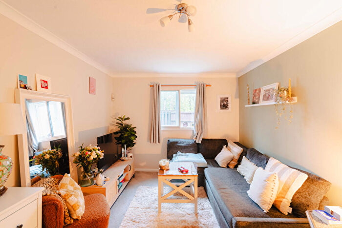 1 Bedroom Flat For Sale In New Walls, Totterdown, Bristol, BS4