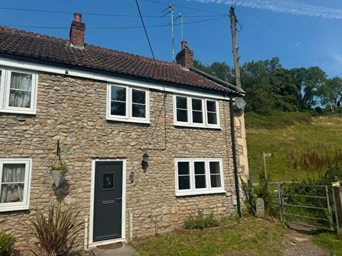 2 Bedroom House To Rent In Bowlish, Shepton Mallet, BA4