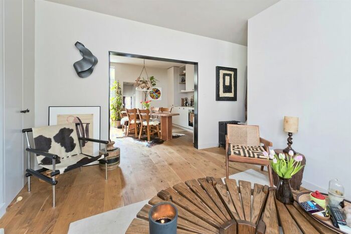 1 Bedroom Flat To Rent In Grenfell Road, London, W11