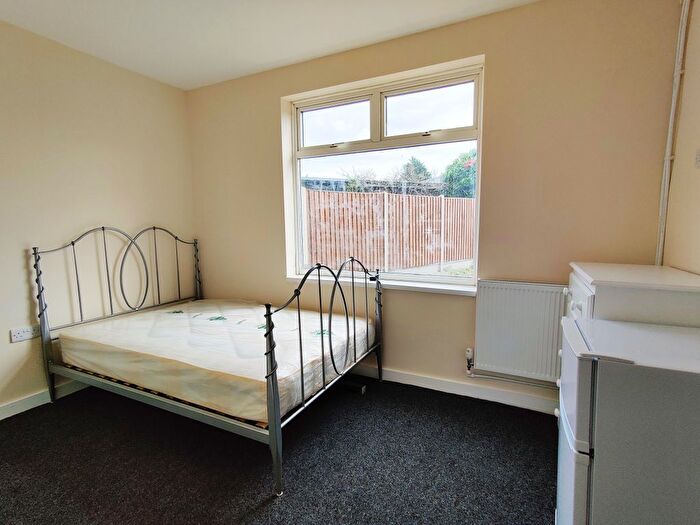 1 Bedroom Property To Rent In Half Mile Road, Norwich, NR3