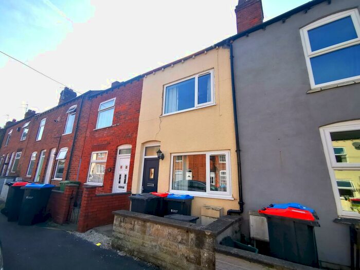 2 Bedroom House To Rent In Spencer Street, Barnton, CW8