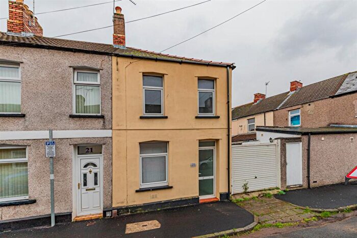 2 Bedroom End Of Terrace House To Rent In Devon Street, Grangetown, CF11