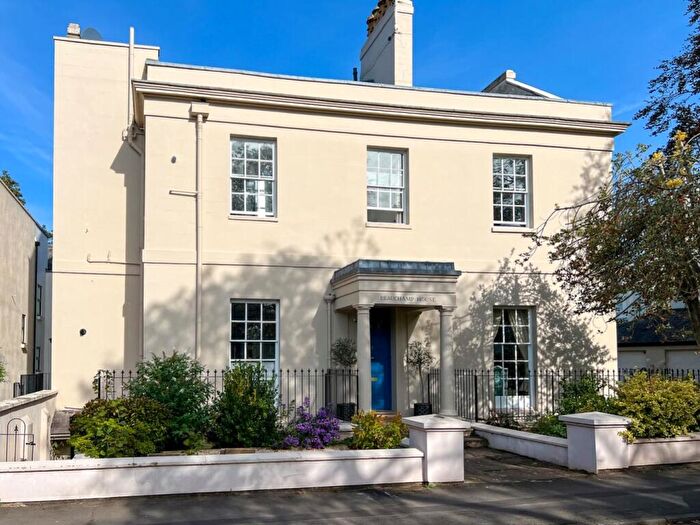 1 Bedroom Flat To Rent In Beauchamp Hill, Leamington Spa, CV32