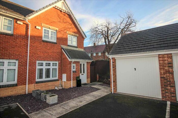 3 Bedroom Semi-Detached House To Rent In Housesteads, Longbenton, Newcastle Upon Tyne NE12