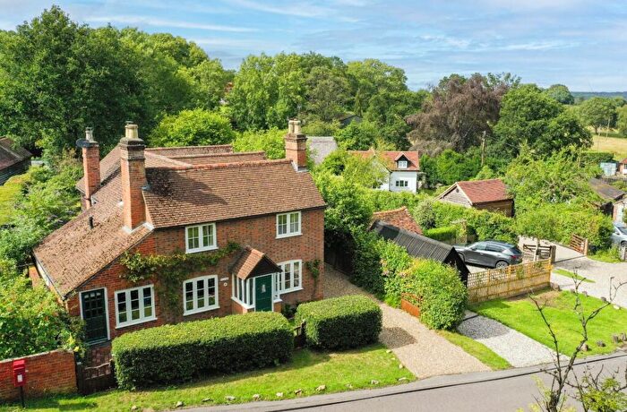 5 Bedroom Detached House For Sale In The Slade, Bucklebury, Reading, Berkshire, RG7
