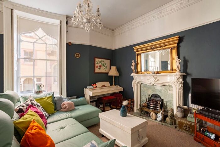 1 Bedroom Flat For Sale In Marine Parade, Brighton, BN2