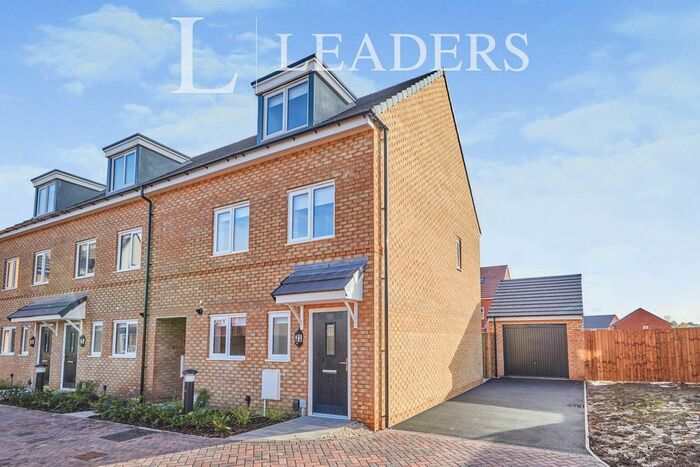 3 Bedroom Semi-Detached House To Rent In Harviston Avenue, Gedling, Nottingham, NG4