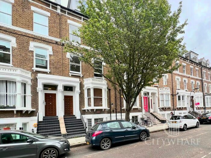 1 Bedroom Flat To Rent In Gratton Road, London, W14