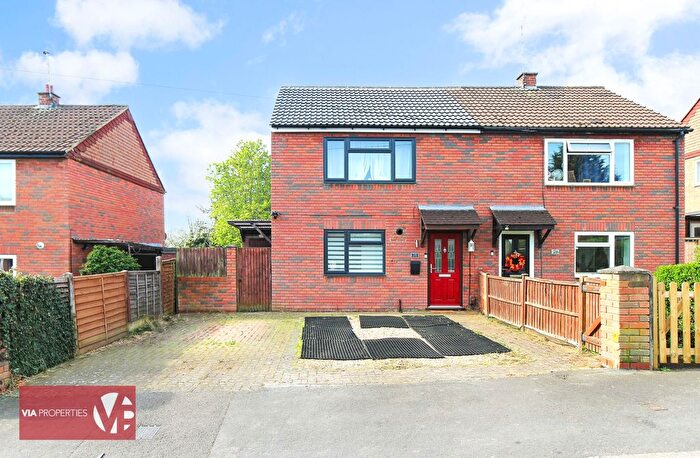 2 Bedroom Semi-Detached House For Sale In Palmers Grove, Nazeing, EN9