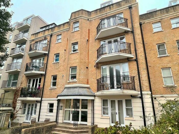 2 Bedroom Apartment To Rent In Montpelier Road, Brighton, BN1