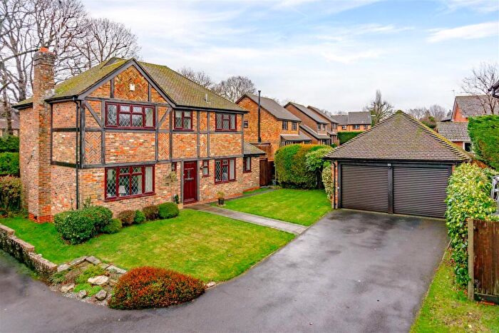 4 Bedroom Detached House For Sale In Millais Court, Horsham, RH13