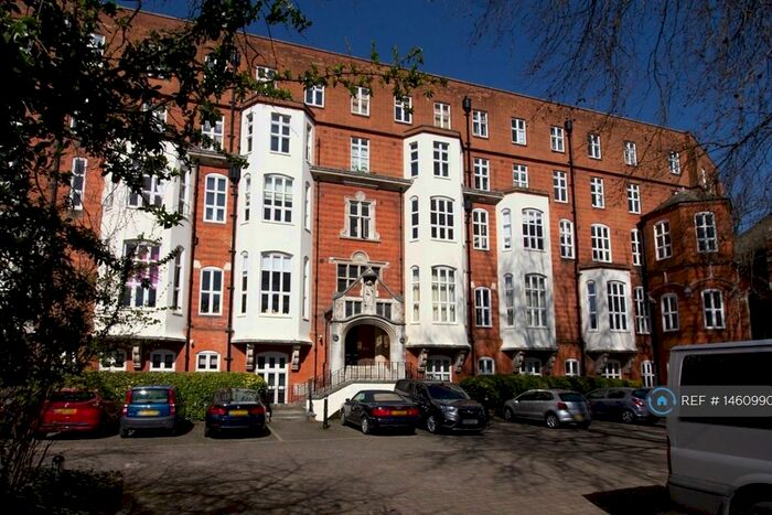 2 Bedroom Flat To Rent In Cormont Road, London, SE5