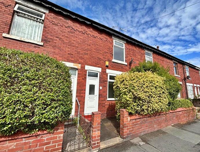 2 Bedroom House For Sale In Onslow Road, Blackpool, FY3