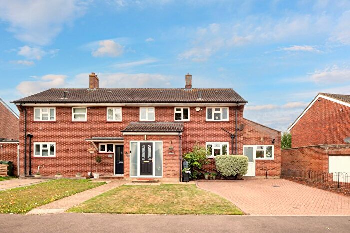 3 Bedroom Semi-Detached House For Sale In Guildford, Surrey, GU1