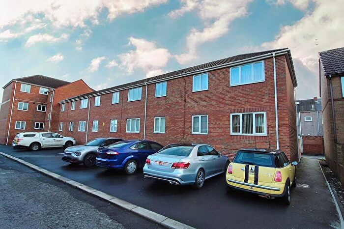 2 Bedroom Flat For Sale In Northumberland Court, Blyth, NE24
