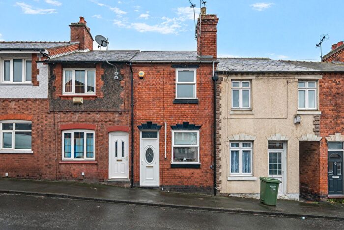 3 Bedroom Terraced House For Sale In Offmore Road, Kidderminster, DY10