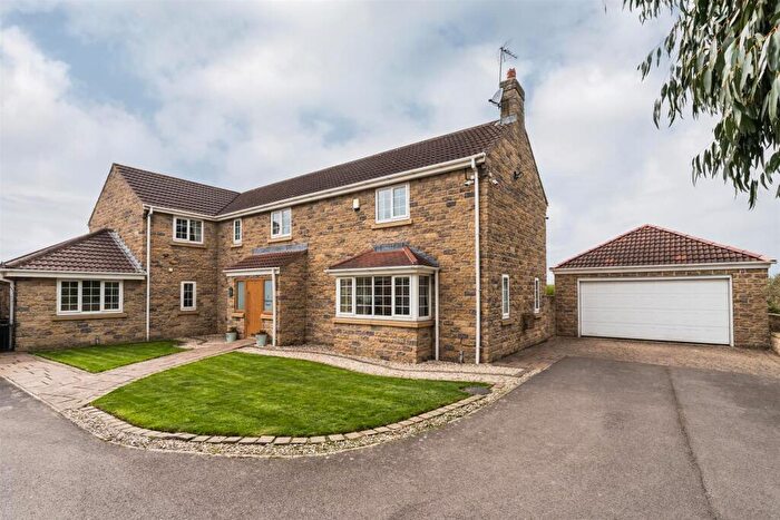 4 Bedroom Detached House For Sale In Chestnut Court, Thrybergh, Rotherham, S65