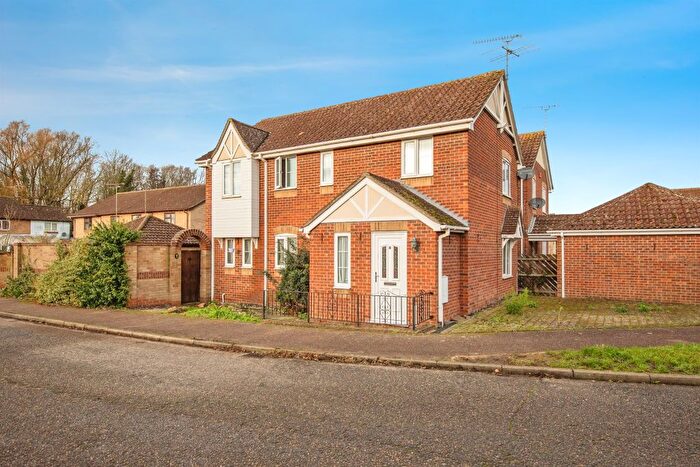 4 Bedroom Detached House For Sale In Coopers Way, Barham, Ipswich, IP6