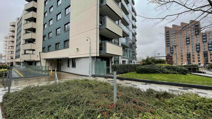 1 Bedroom Flat To Rent In Egret Heights, Waterside Way, N17