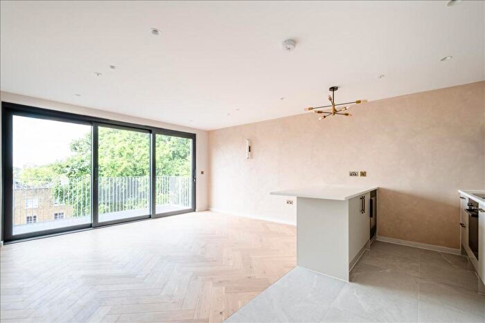 3 Bedroom Apartment For Sale In Allgood Street, Haggerston, E2