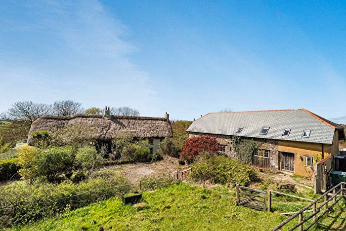 10 Bedroom Country House For Sale In Woodford, Bude, EX23