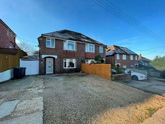 3 Bedroom House To Rent In Highland Road, Haywards Heath, RH16