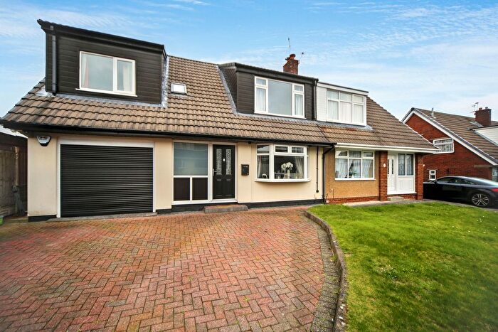 5 Bedroom Semi-Detached House For Sale In Overhill Way, Wigan, WN3